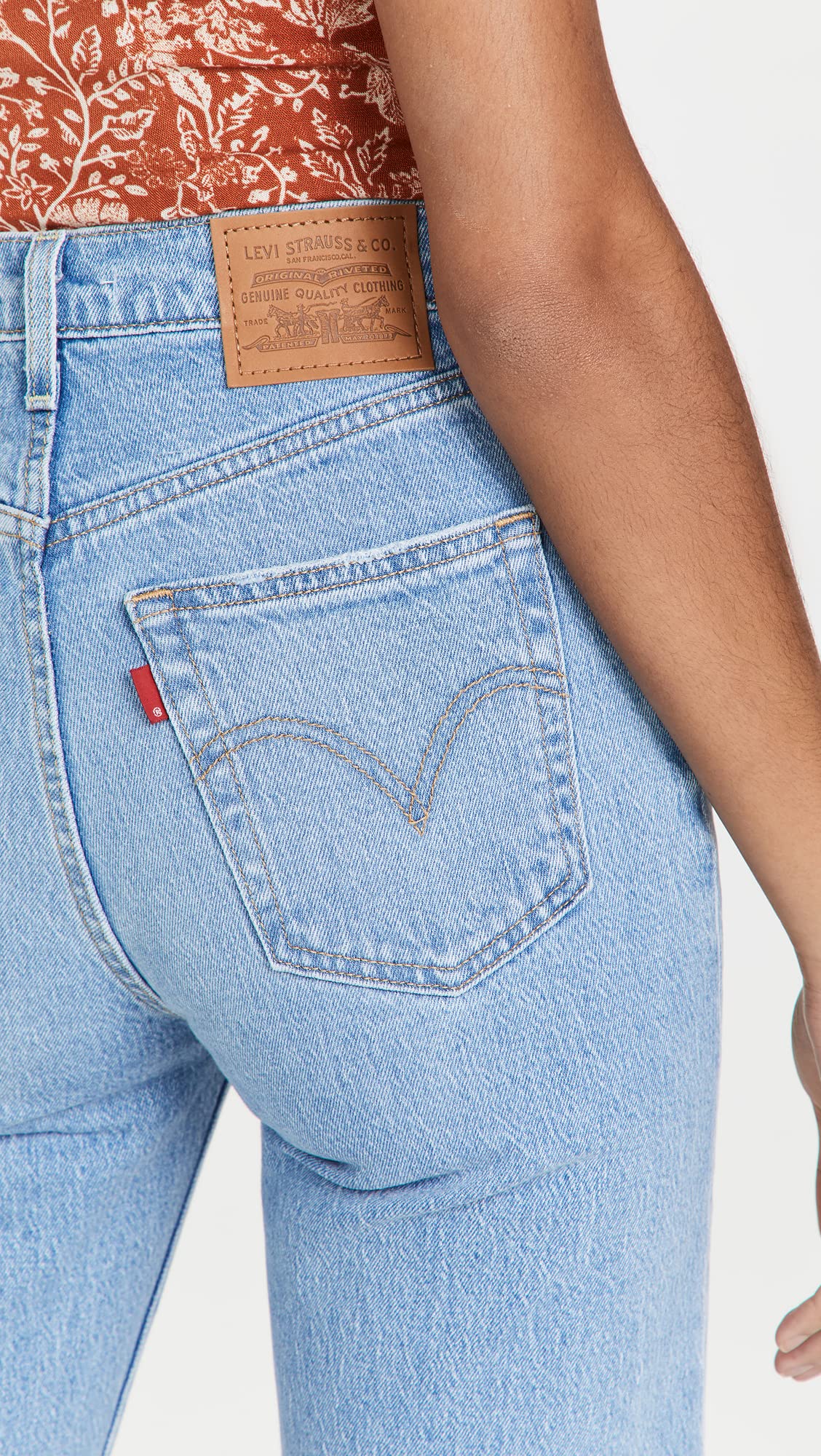 Levi's Women's Premium Ribcage Straight Ankle Jeans
